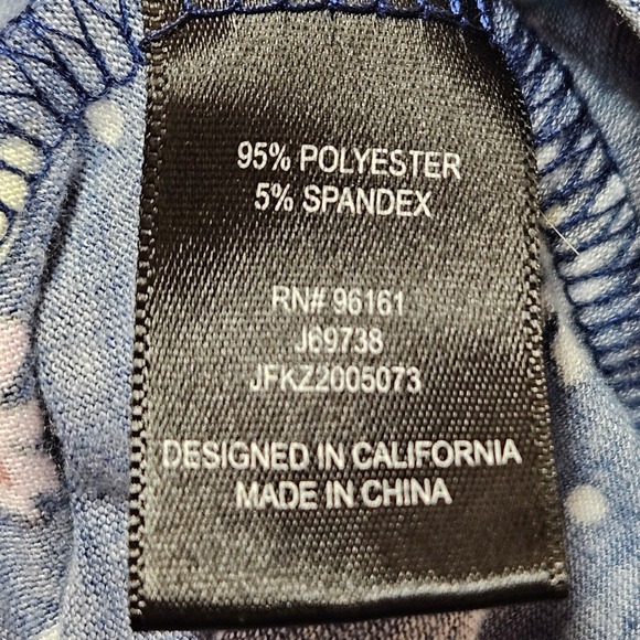 BeBop‎ Navy Blue Floral & Polka Dot Shorts Romper Size Medium - Picture 6 of 7